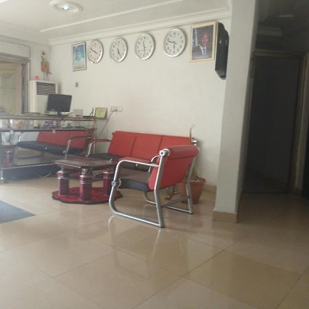 Flamingo Hotel Festac Town Dış mekan fotoğraf