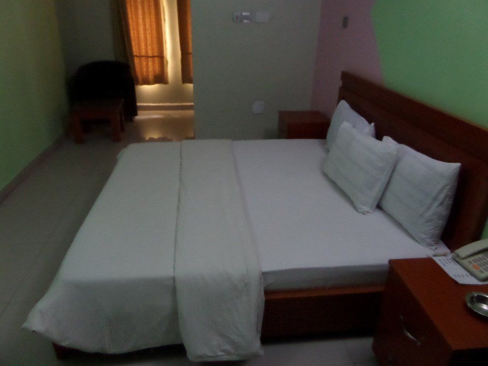 Flamingo Hotel Festac Town Dış mekan fotoğraf
