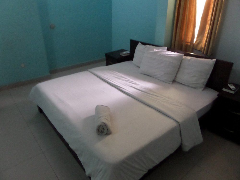 Flamingo Hotel Festac Town Dış mekan fotoğraf